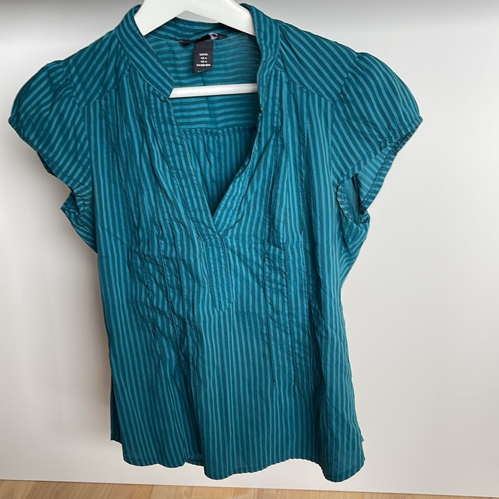 Teal blue summer top.